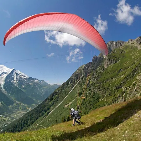 With Terrace Gentianes 1 Centre By Aiguille Du Midi アパート