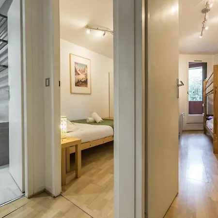 With Terrace Gentianes 1 Centre By Aiguille Du Midi *