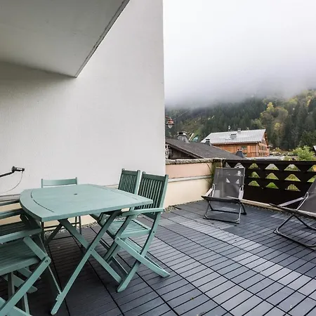 With Terrace Gentianes 1 Centre By Aiguille Du Midi *